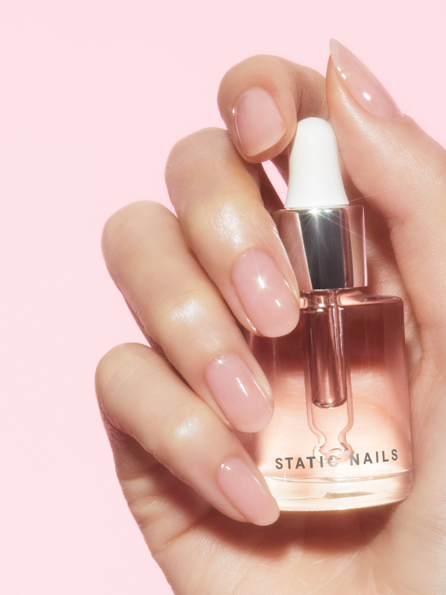 SIGNATURE PINK 5-IN-1 RAPID GROWTH NAIL TREATMENT